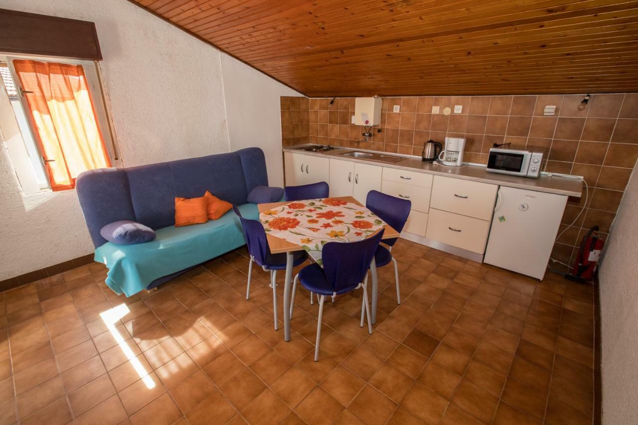 קמפור Apartments Renata מראה חיצוני תמונה